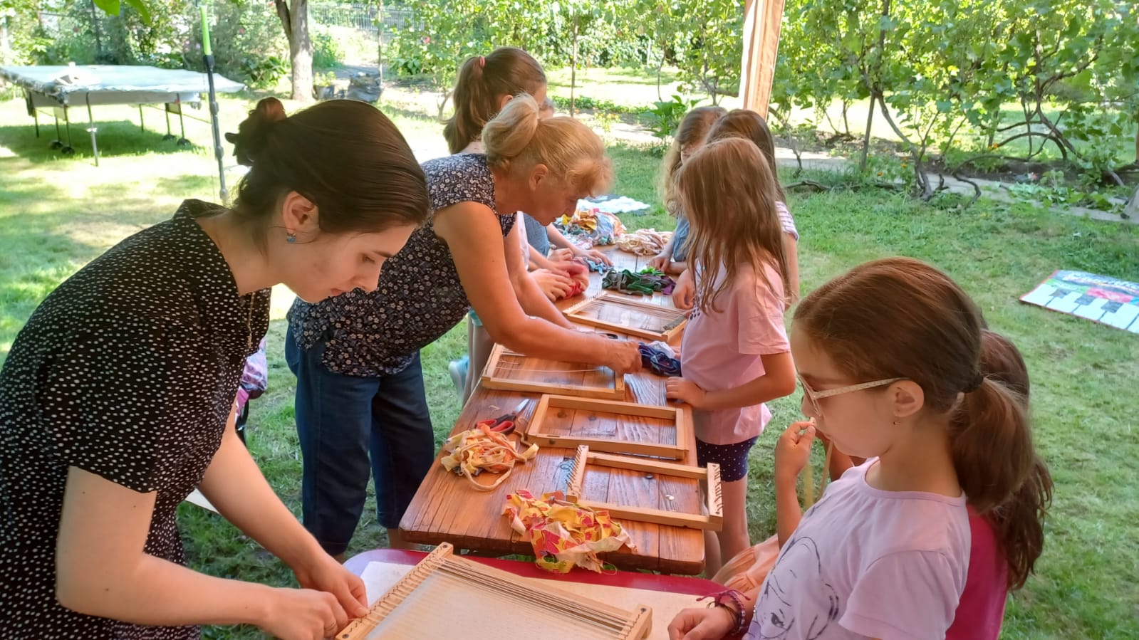 Tabără handmade intercultural - Copii cu mâini dibace
